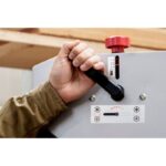 Tračna žaga Metabo BAS 318 Precision DNB z LED osvetlitvijo, dvema hitrostma in robustno konstrukcijo – idealna za natančno obdelavo lesa.