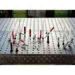 Adapter-za-svore-za-MDF-mizo-TWA‑STC-s-16mm-luknjami-BESSEY