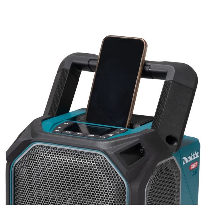 Akumulatorski-Bluetooth-zvocnik-18V-40V-AC-MAKITA