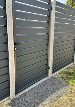 Vse, kar potrebuješ za sestavo aluminijaste ograje